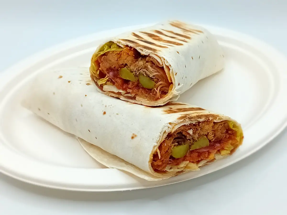 Tortilla s trhaným BBQ vepřovým